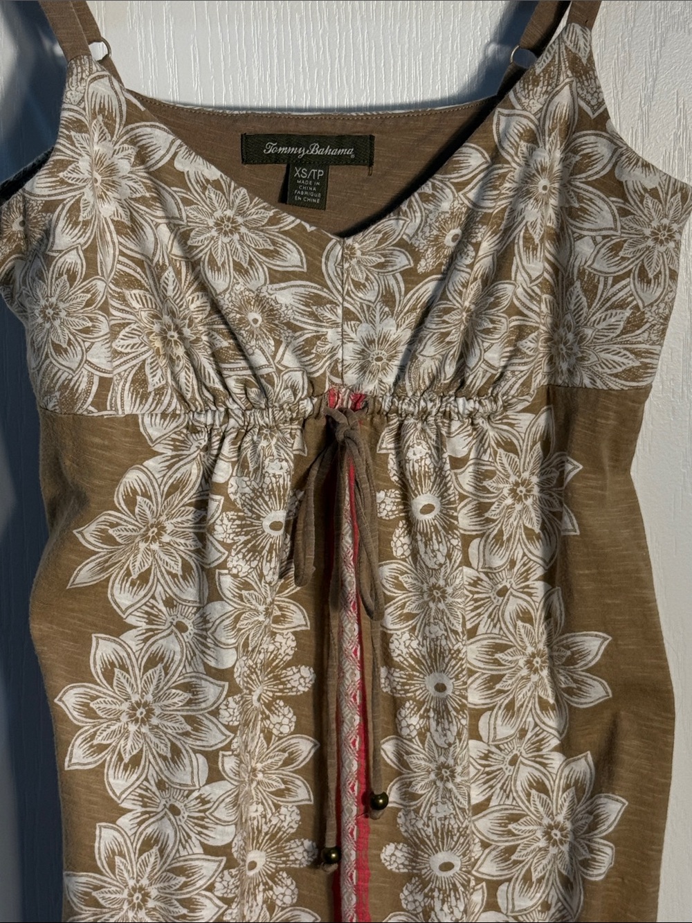 Tommy Bahama Brown with White Floral-Print Midi Dress Pink Trim Size XS Cotton - Picture 2 of 5